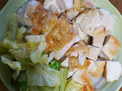 鶏むね肉の岩塩焼き